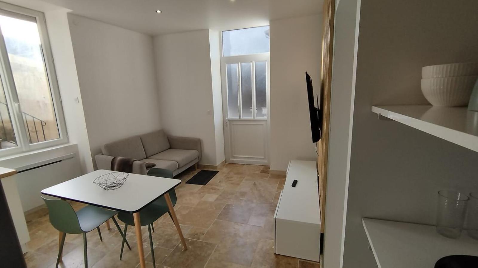 Appartement Lumineux En Rdc Bourgoin-Jallieu Esterno foto